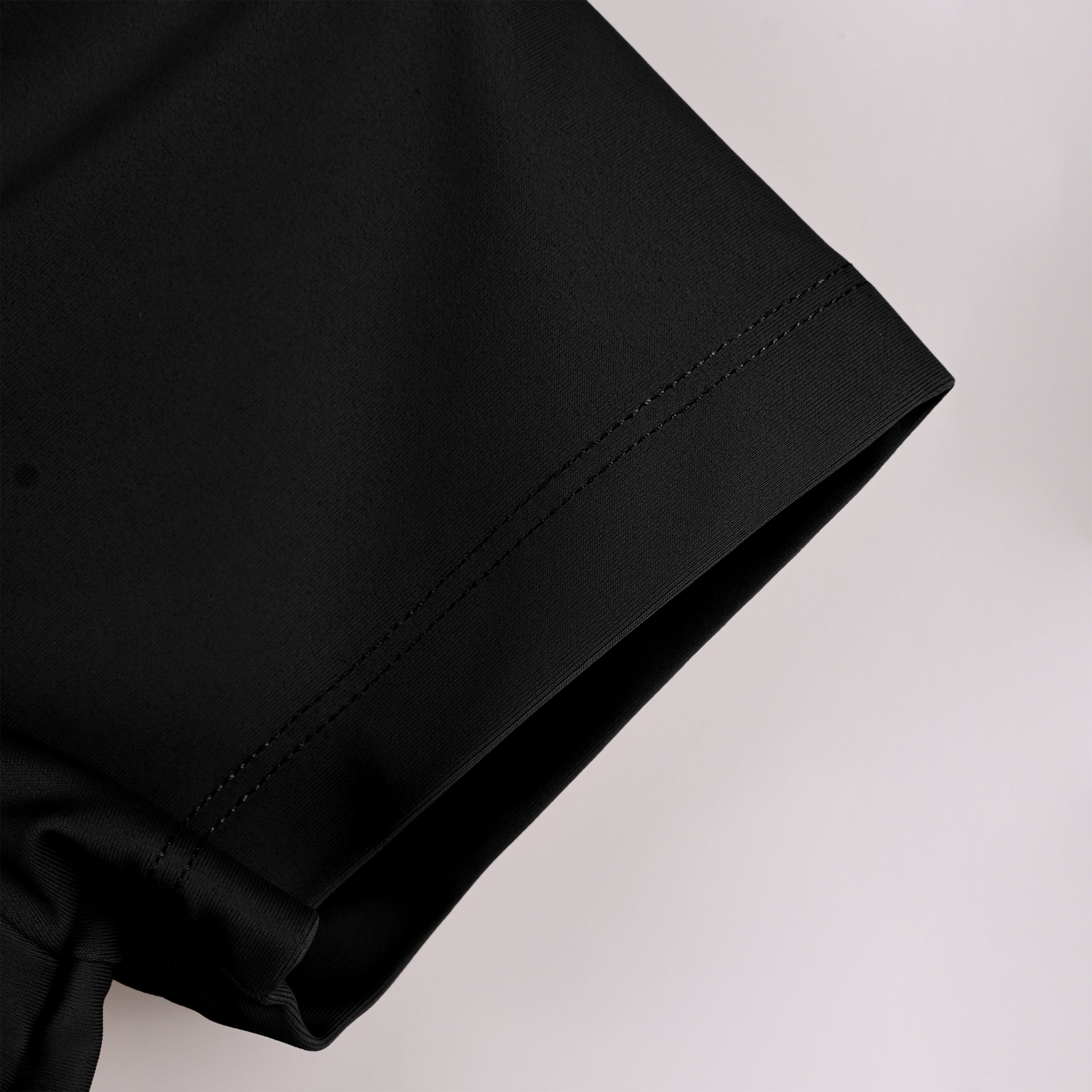 ELITE T-SHIRT - ZWART